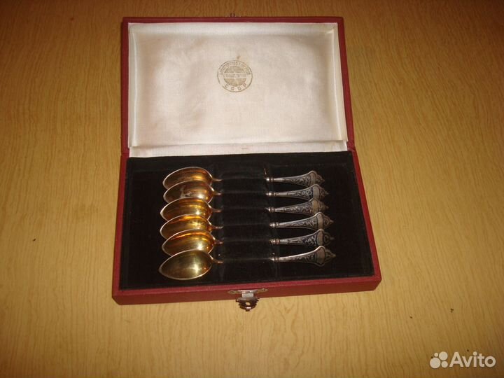 Набор антикварных чайных ложечек