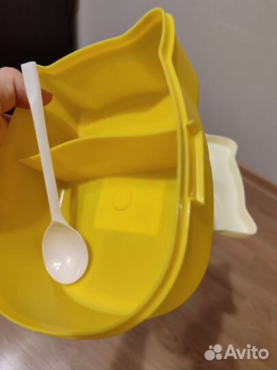 Новый ланч -бокс 750мл с ложкой