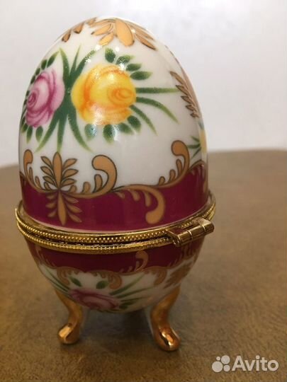 Яйцо-шкатулка сувенирное
