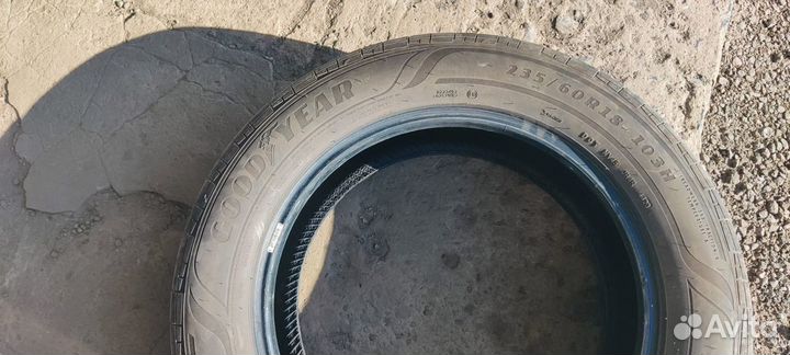 Goodyear Assurance 235/60 R18 103H