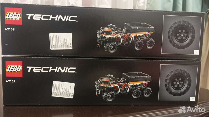 Конструктор новый Lego Technic 10+ оригинал