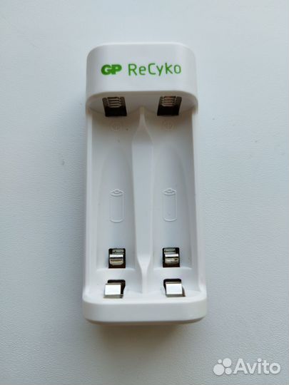 Зарядное устройство GP recyko