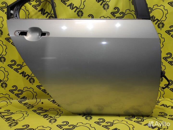 Дверь задняя правая Nissan Primera TP12 QR20DE