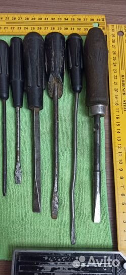 Полтора десятка разных отверток качества СССР