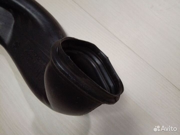 Воздуховод печки Volvo s80 99-06