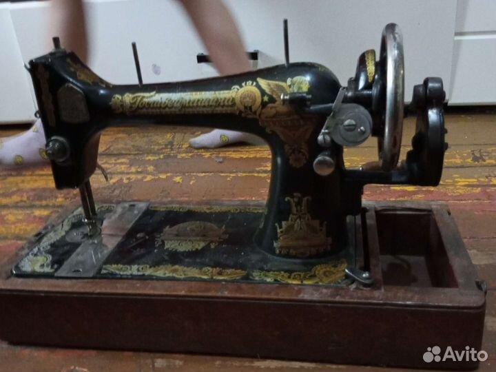 Швейная машинка антиквариат