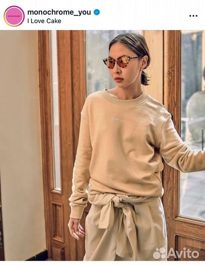 Свитшот monochrome новый