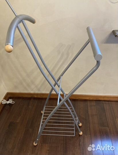 Вешалка для одежды