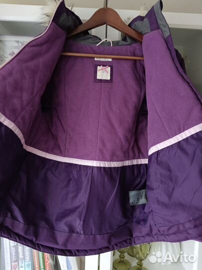 Демисезонная куртка для девочки HM 140