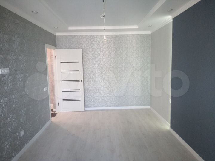 2-к. квартира, 65 м², 14/17 эт.