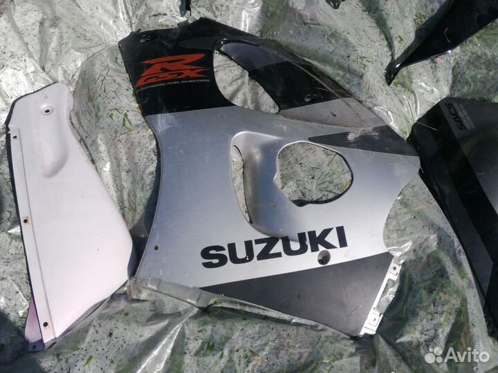 Пластик на мотоцикл