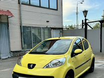 Peugeot 107 1.0 MT, 2009, 198 500 км, с пробегом, цена 365 000 руб.