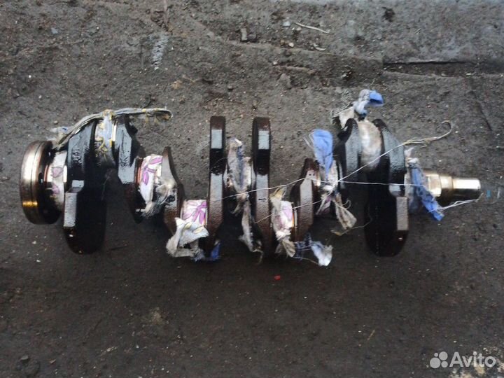 Коленвал mazda 3 BL 2012 год