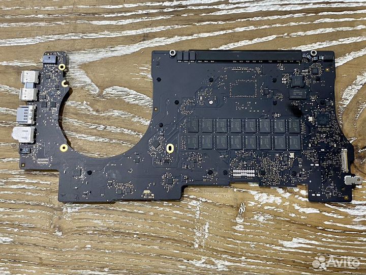 820-00138-A Плата Macbook Pro 15 2015 A1398 i7 2.2