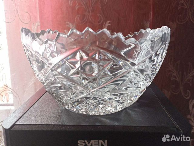 Хрустальные вазы