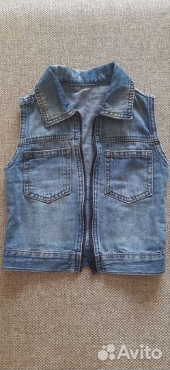 Джинсовая жилетка для мальчика