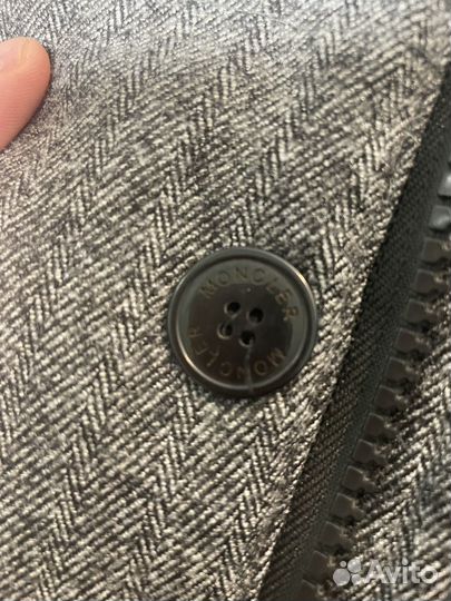 Пуховик moncler