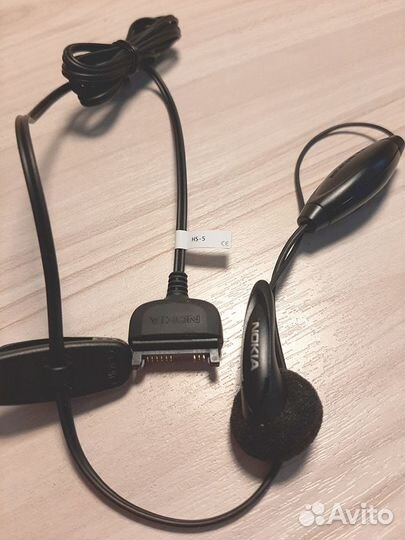 Гарнитуры для мобильных телефонов