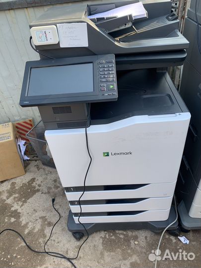 Мфу цветной Lexmark CX 825