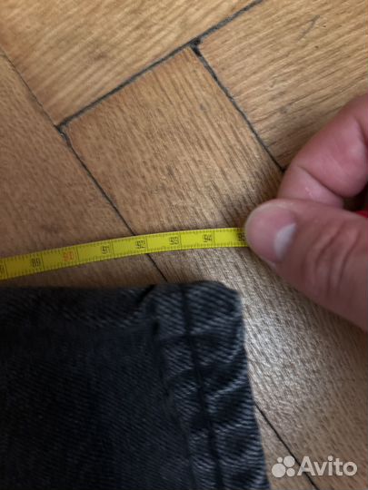 Джинсы бананы