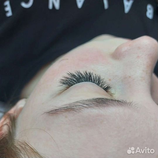 Наращивание ресниц на дому