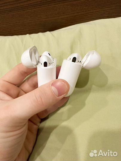 AirPods 2 Оригинал (Б/У)