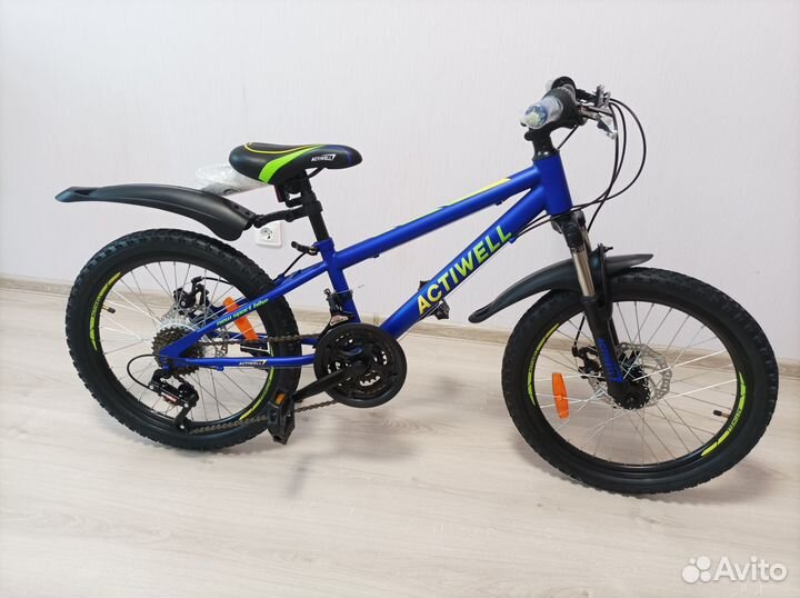Велосипед новый на 6-9 лет