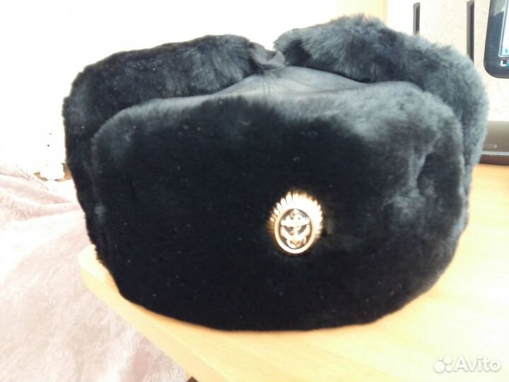 Шапка вмф офицерская натуральный мех, верх кожа