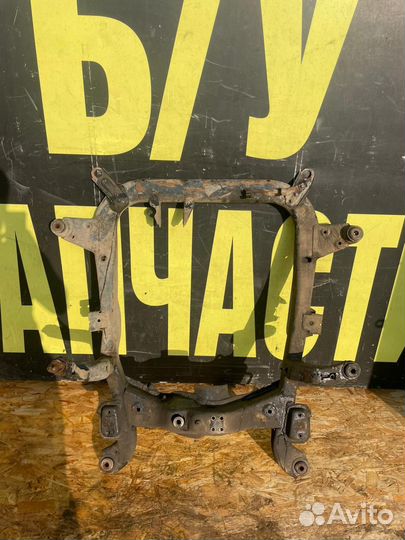 Подрамник передний Опель Астра G