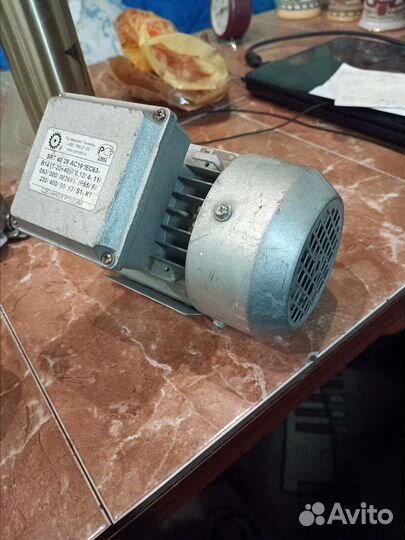 Электродвигатель трехфазный