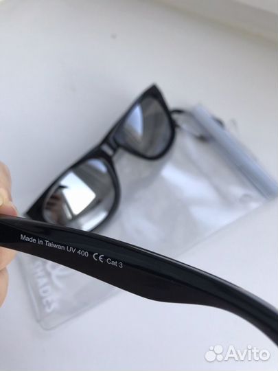 Солнцезащитные очки