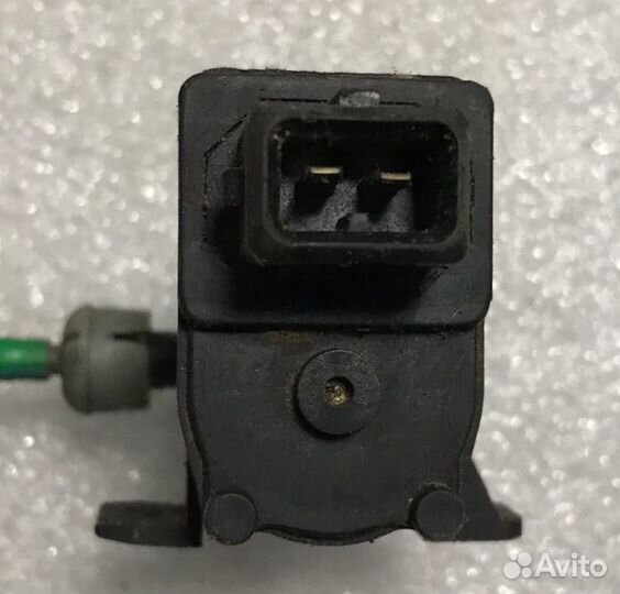 Кран печки Mercedes-Benz W2 2.2 1995