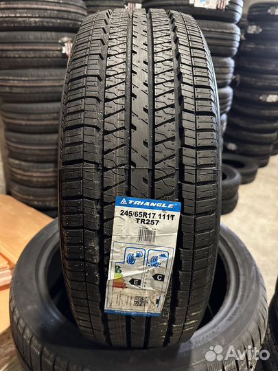 Triangle TR257 245/65 R17