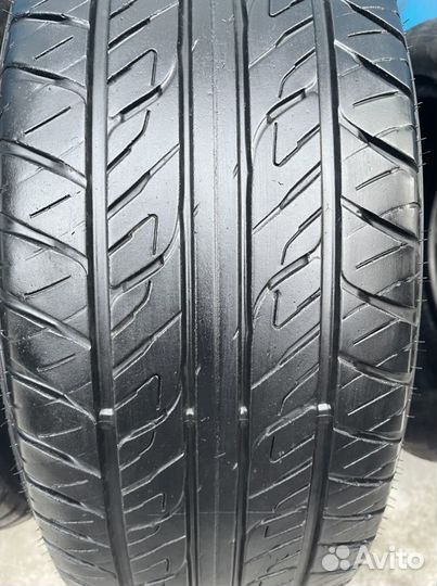 Dunlop Grandtrek PT2 265/65 R17