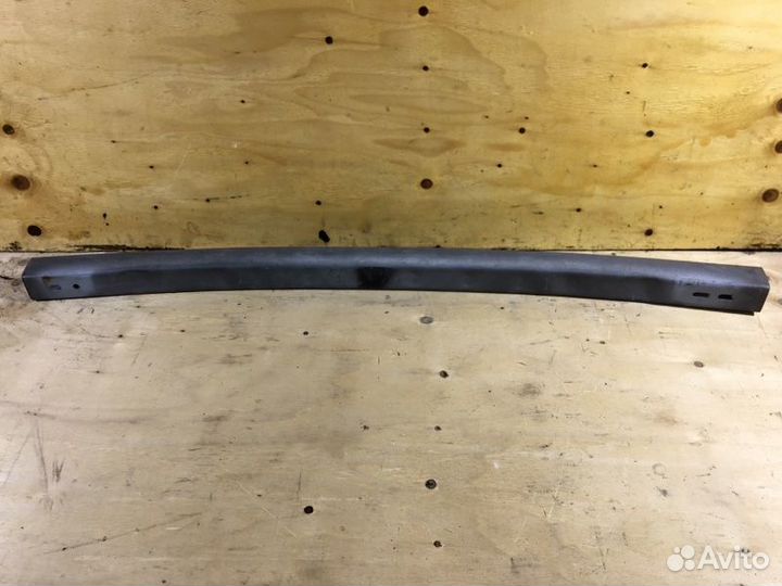 Усилитель бампера передний Nissan Bluebird Sylphy