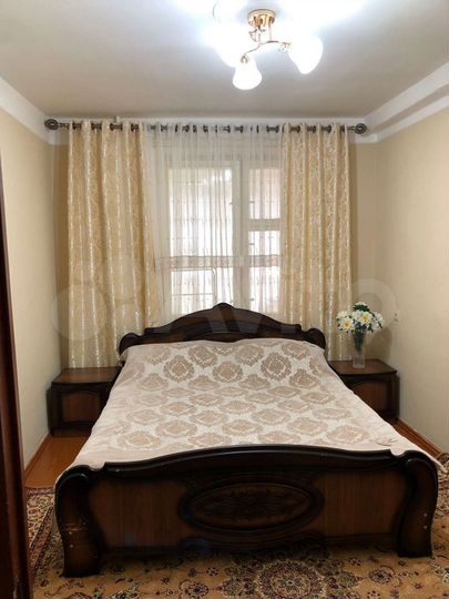 2-к. квартира, 52 м², 4/9 эт.