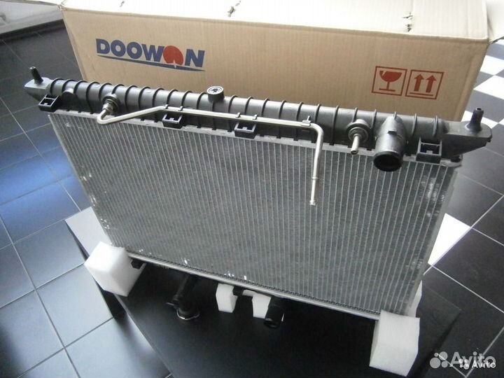 Радиатор охлаждения двигателя Киа Рио Kia Rio 2