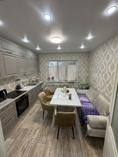2-к. квартира, 65,6 м², 2/2 эт.
