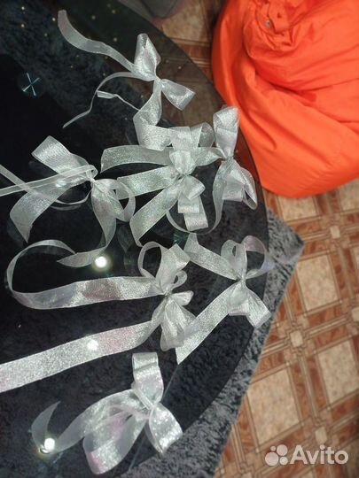 Большой бант на елку