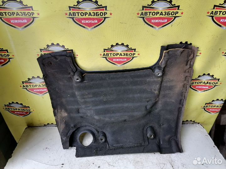 Накладка двигателя Hyundai Sonata V 2.7 V6