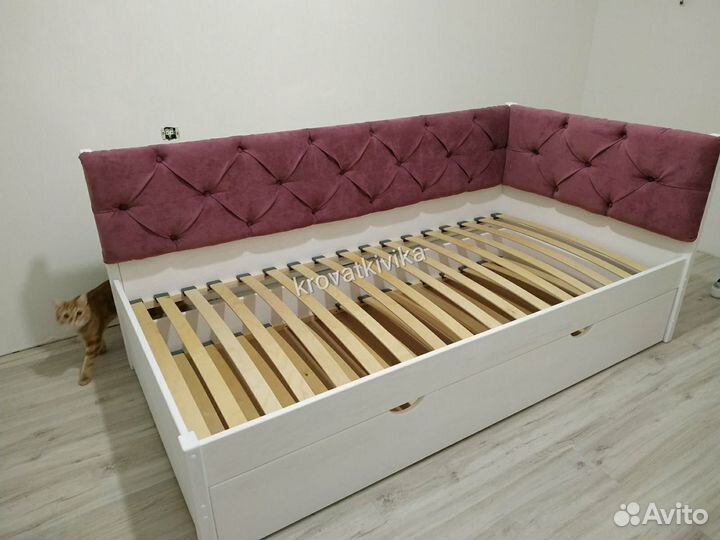 Детская кровать с выкатным спальным местом