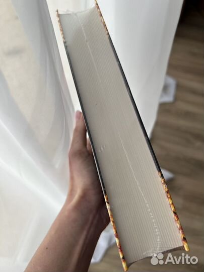 Шантарам, книга