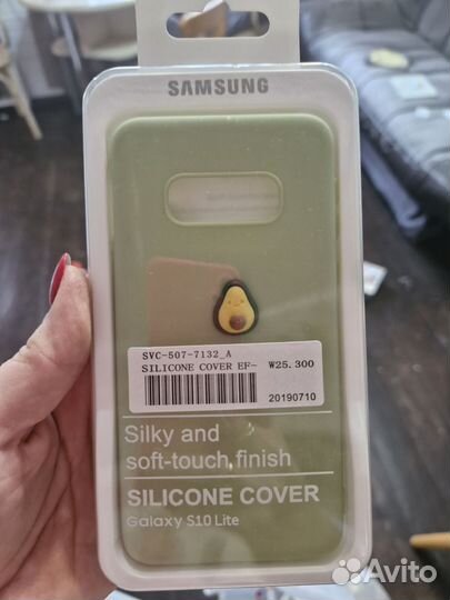 Чехол на Samsung S10e