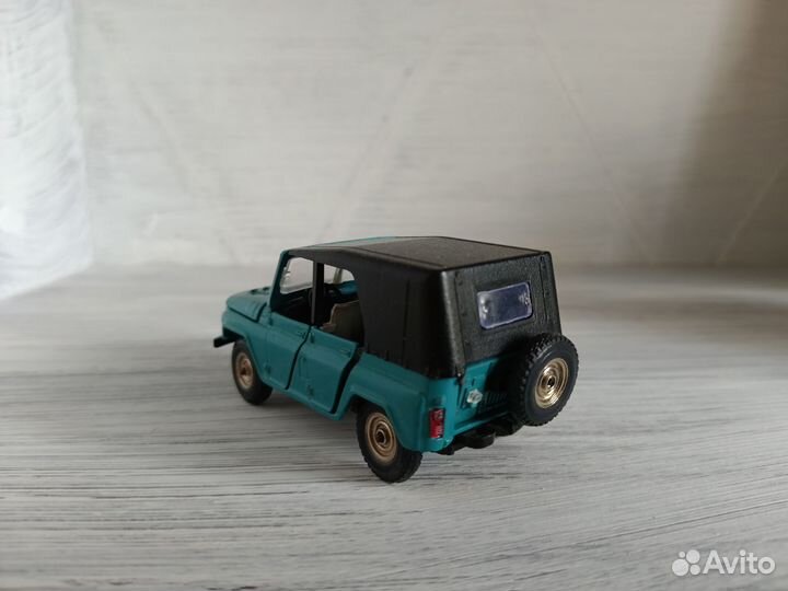 Модель УАЗ 469 1 43 СССР