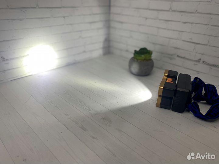 Налобный фонарик с 5 светодиодами, новый