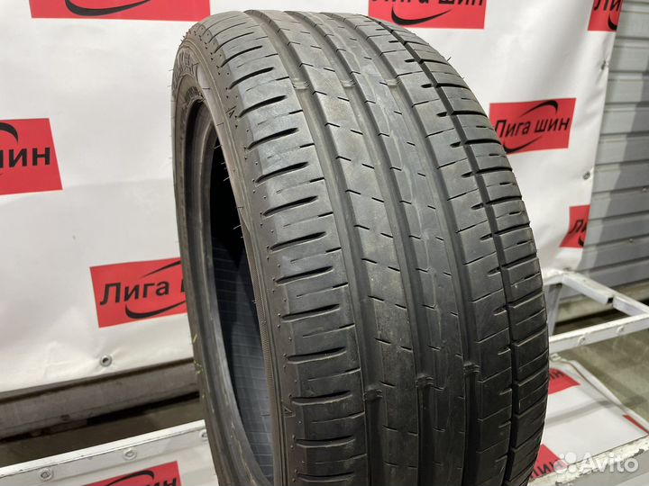 Falken Azenis FK-510 225/50 R17