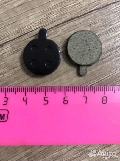 Тормозные колодки электосамоката велосипеда