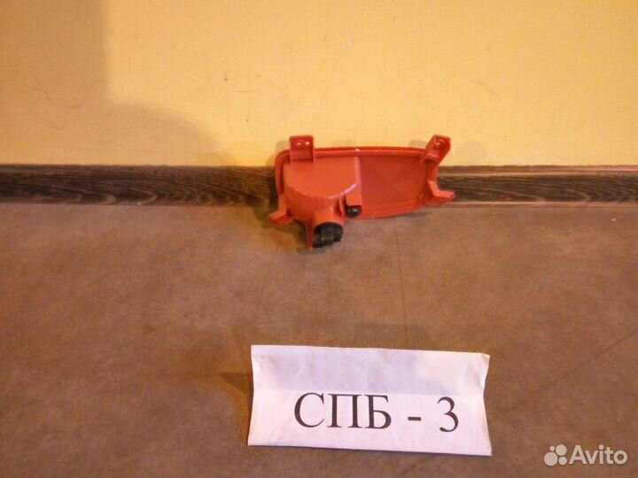 Левый задний противотуманный фонарь Киа Соренто 2