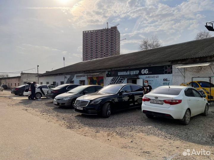 Triangle Sports TH201 265/30 R19