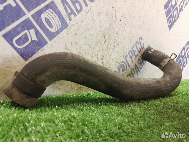 Патрубок радиатора печки Hyundai Terracan